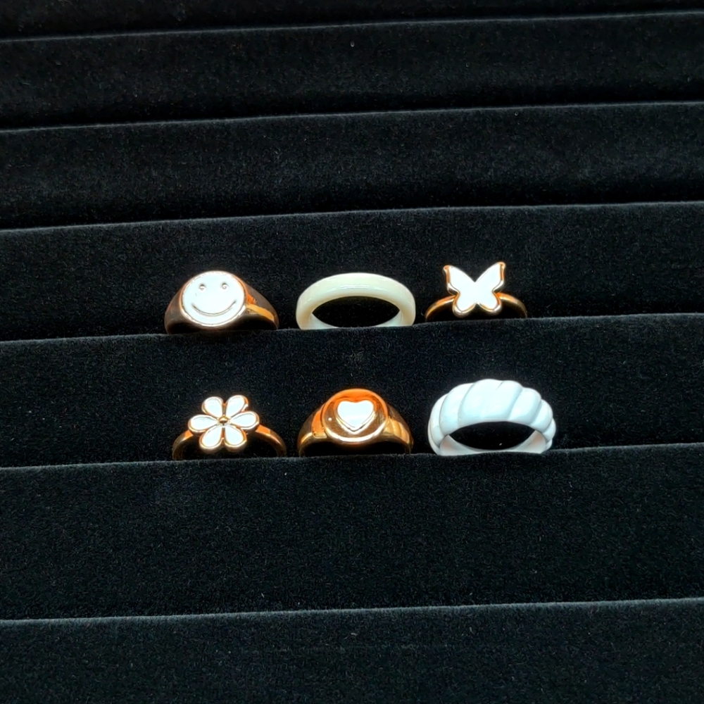 6pc white & goldtone ring set